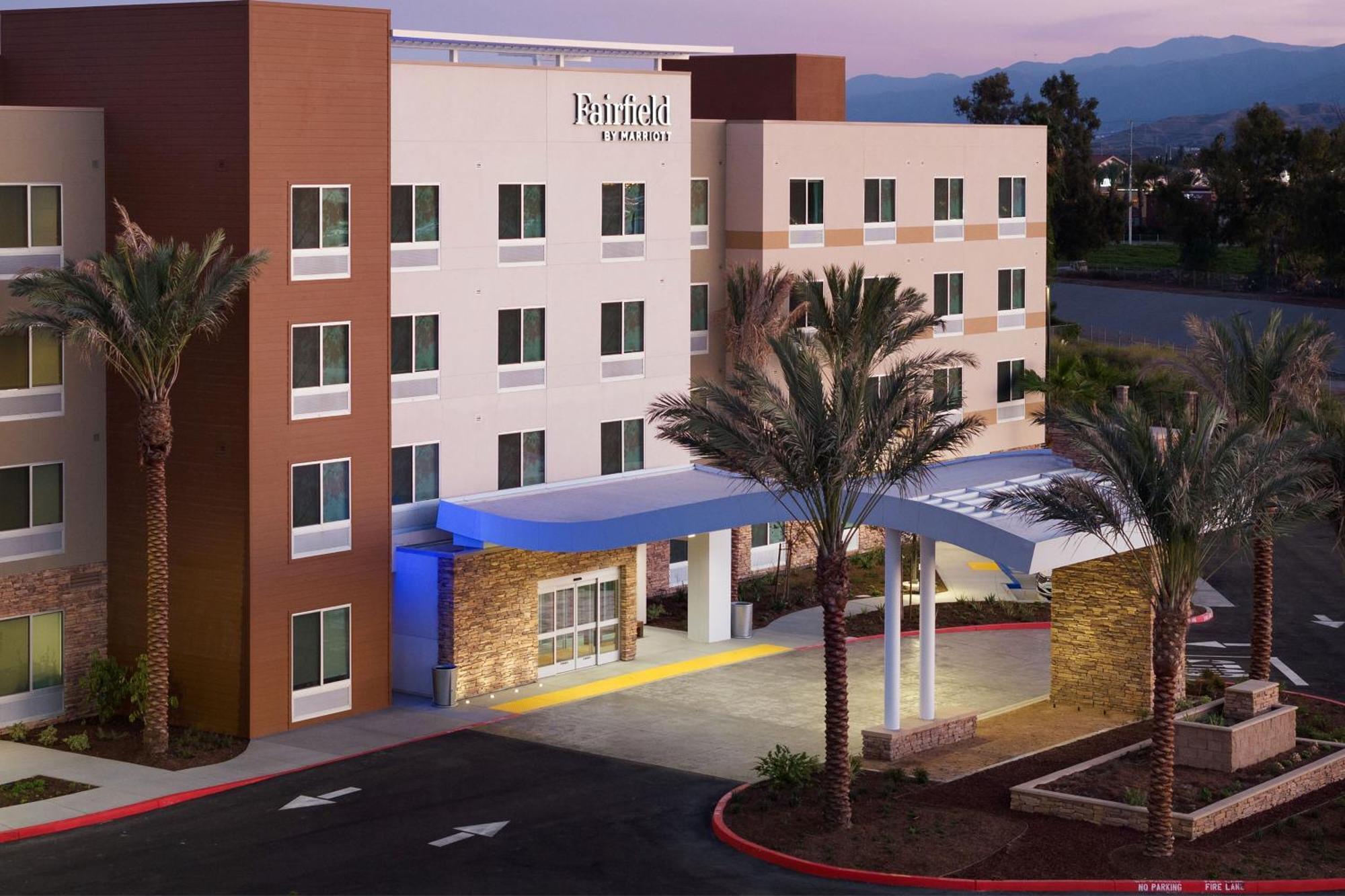 Fairfield By Marriott Inn & Suites 치노 외부 사진